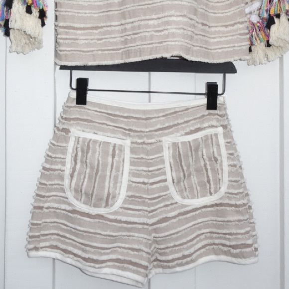 Moon River matching set shorts & 3/4 sleeve top. - Picture 2 of 6